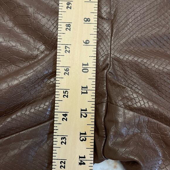 Aritzia Babaton Command Faux Leather Pants Size 12 Brown Python - Picture 16 of 16